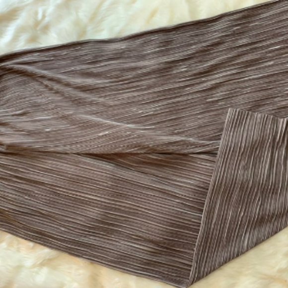 Zara pleated pants - Picture 2 of 4